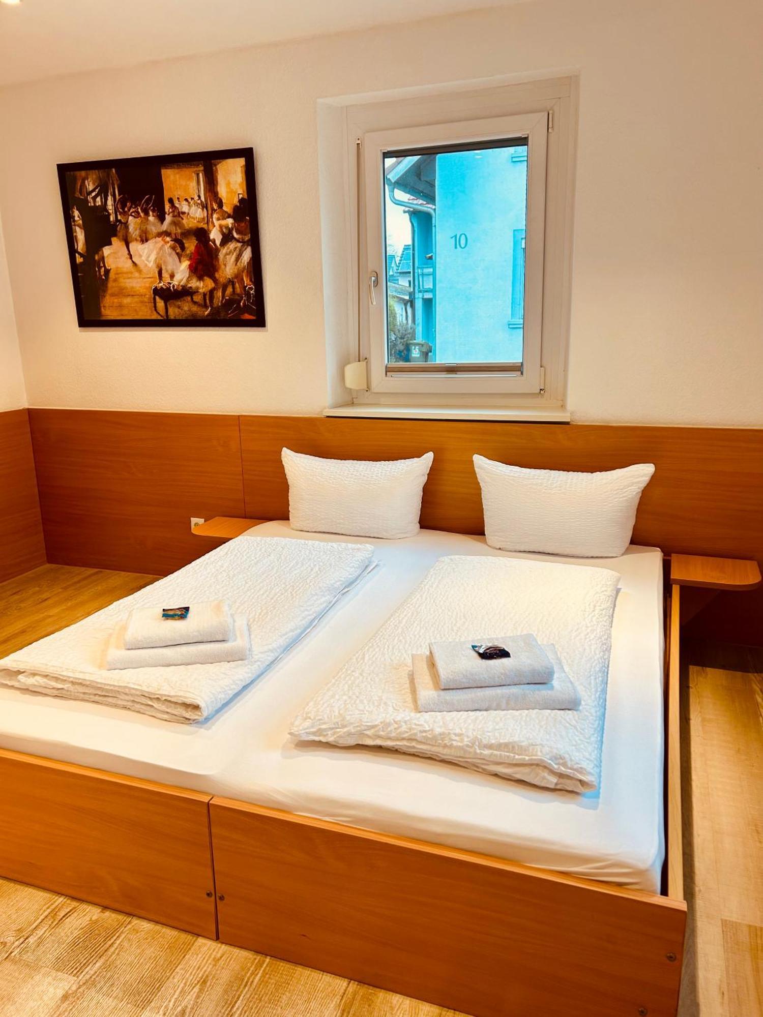 Gaestehaus Spoth Hotel รูสท์ ภายนอก รูปภาพ
